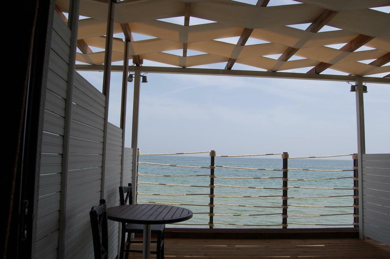 Deluxe Sea Front Plus
